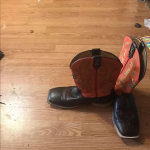 Men’s twisted x boots size 10EE